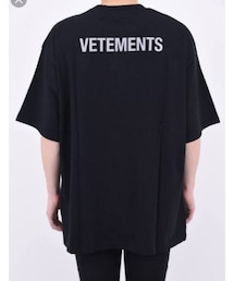 VETEMENTS | Tシャツ/カットソー