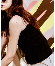 Isn't She? | タンクトップ