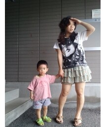 私  →古着のＴシャツ
            花柄ペチパンツ
 

王子→古着のＴシャツ
             古着のショーパン(Tシャツ/カットソー)