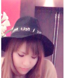 倖田來未 | ハット
