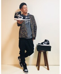 👟🎁🙋‍♂️ | 界王様からデカ足共にプレゼントだってー(スニーカー)