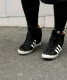 adidas | スニーカー