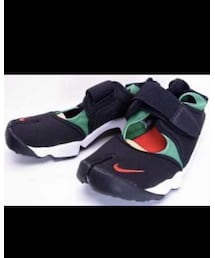 NIKE | AIR RIFT(スニーカー)
