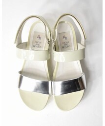 ABOVE AND BEYOND | サンダル