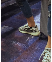 Yeezy | スニーカー