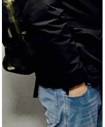 GU | 中にGUのニット(ニット/セーター)