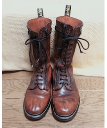 Dr. Martens | England製 刺繍タグ 14ホール ジッパー付き 破格で購入(ブーツ)