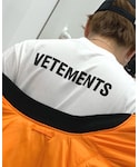 VETEMENTS(ヴェトモン)の「トップス(Tシャツ/カットソー)」