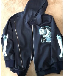 モノリス | パーカー