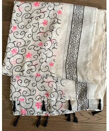 100均の唐草×桜柄ストール | ストール/ショール