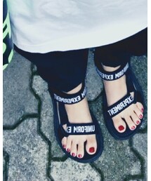 uniform experiment | サンダル