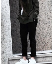 Unawares | スラックス