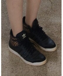 adidas | スニーカー