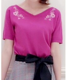 Debut de Fiore | フラワー刺繍Vプルオーバー(ニット/セーター)