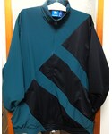 adidas(アディダス)の「トップス(ジャージ)」