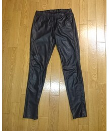 UNIQLO | レザー風レギンスパンツ(パンツ)