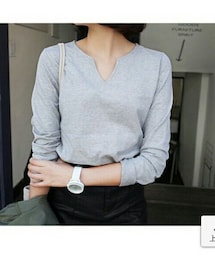 DHOLIC | Vネックスリットシャツ(Tシャツ/カットソー)