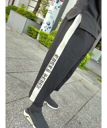 -- | 歌德文寬鬆擴腿褲(チノパンツ)