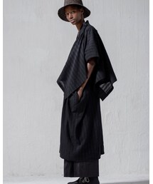 side | トップス