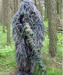 ギリースーツ | 似てるけど違います①(その他)