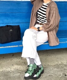 ボーダー靴下にサンダル | ローカル線の駅🚉(その他)