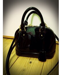 エナメルバッグ(ショルダーバッグ)