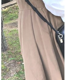 SM2 | KBFのプリーツジャンパースカートと同じようなものです。(オールインワン・サロペット)