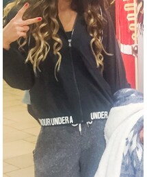 UNDER ARMOUR | パーカー