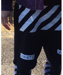 off white | パンツ