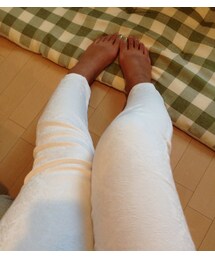 ZARA | 白pn 日焼けつま先とともに。(その他パンツ)