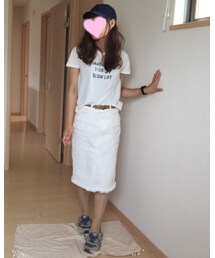 シャツなし。 | その他
