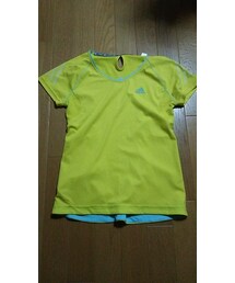 adidas | ランニング用のイエローT。小さめ。(Tシャツ/カットソー)