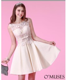 omuses | 蕾絲裸膚婚紗小禮服(ドレス)