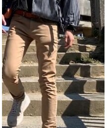 ZARA | チノパンツ