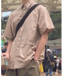 initial | トップス