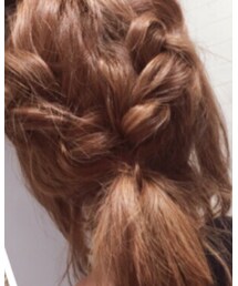 編み込みローポニー | ヘアアクセサリー
