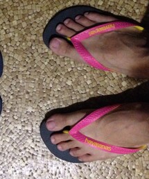 havaianas | 今年の新色♪
グレー×ローズ(サンダル)