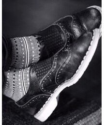 ART COMES FIRST | 手入れとして、黒のクリームを塗りこんで色をダークトーンにしました。(ドレスシューズ)