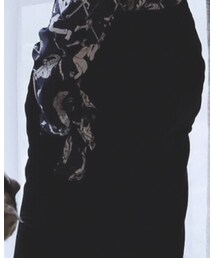 COS | スラックス