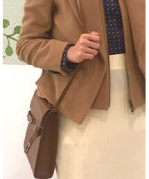 initial | ブルゾン