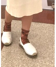 initial | サンダル