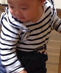 H&M | 肩フリルトップス(Tシャツ/カットソー)