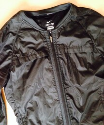 NIKE | ブルゾン(ブルゾン)