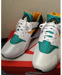 NIKE | AIR HUARACHE(スニーカー)