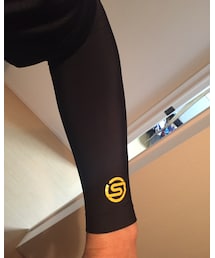 SKINS | その他トップス