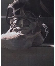 Yeezy | スニーカー