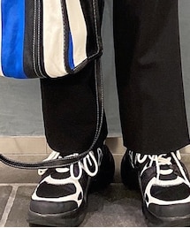 LOUIS VUITTON | スニーカー