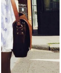 INDEPENDENT | メッセンジャーバッグ