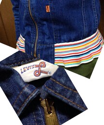 Levi's | 70's レディースライン！
ジップはTALON社！(デニムジャケット)