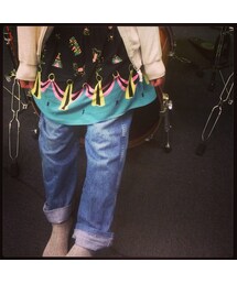 ダメージジーンズ(デニムパンツ)